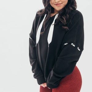 P’Tula The Mandi Hoodie Sweater